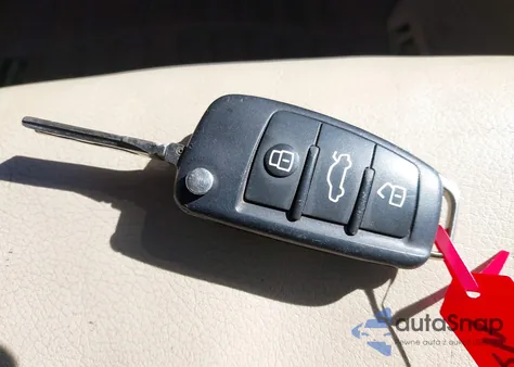 2009 Audi A4 from USA, damaged, VIN WAUDF48H49K001586